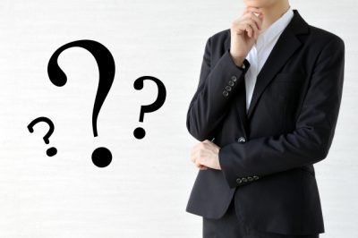 なぜコンサルティングが必要か 複雑で大規模な実際問題は,正しいモデリング(実際問題を数理最適化で解けるように記述すること)をしないと強力なソルバーでも解けないことが多いです.
高度な理論知識+豊富な実務経験が必要で,これらの知識や経験は短期間で取得するのは難しいです.
AI(主に深層学習)の場合も,最適化と同様の傾向があるため,理論と実務を熟知した専門家がプロジェクトに参加することで,プロジェクトが成功する確率は格段に上がります.